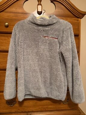 Cozy Plush Grey Women's Pullover Sweater